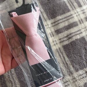 Tommy Hilfiger Light Pink Textured Zipper Tie for boys